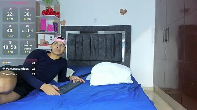 Онлайн чат XXX StevenSmith18