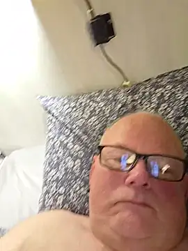 mullig57 live XXX chat