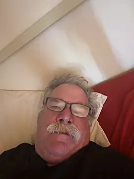 Caesar_Baxter XXX чат на живо