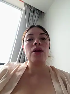 Chat XXX ao vivo de valery_mora