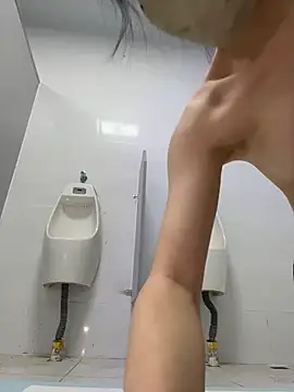 yenai_xx 在線直播表演