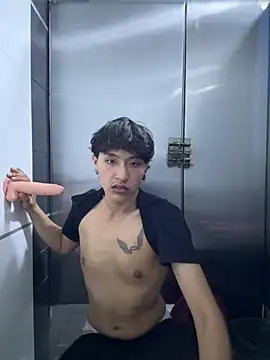 TonnyBottom – Naživo XXX chat