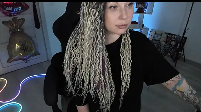 HoneySallyMoore – Naživo XXX chat