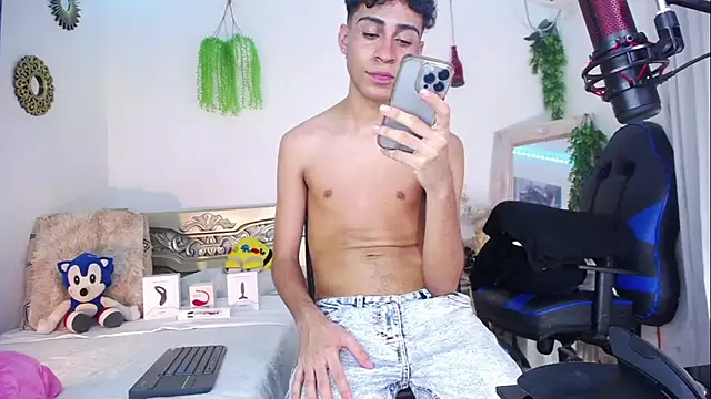 huge_armound – Live XXX-chat