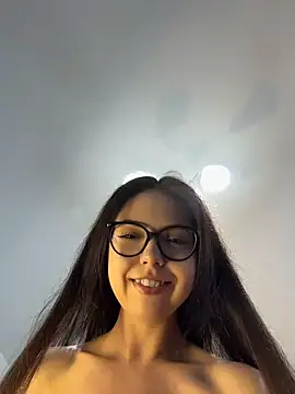 Živý XXX chat KaylaLewyss