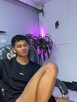 Alejandro_vega_ live XXX chat