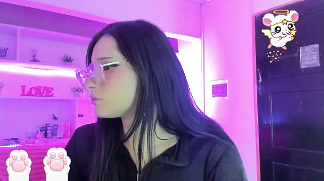Онлайн чат XXX la_bommbastic