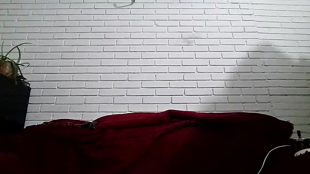 XXX chat uživo modela JBond007BBC
