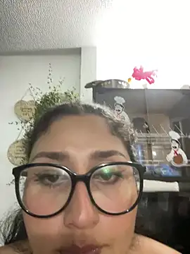 croftsmila's Live XXX Chat