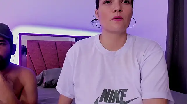 passionate_love22's Live XXX Chat