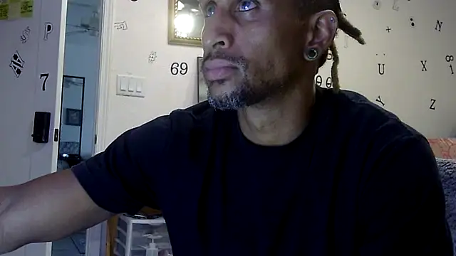 TheRealMrDLlong Live XXX-chat