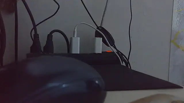 Chat XXX ao vivo de schoco_milff