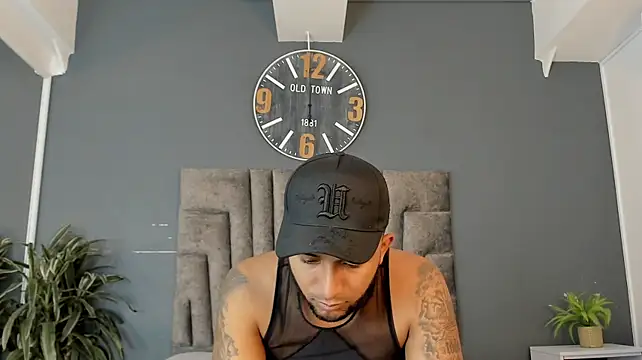XXX chat uživo modela Robin_Rief
