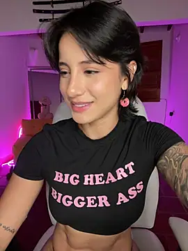Ale_Lewis Chat XXX live