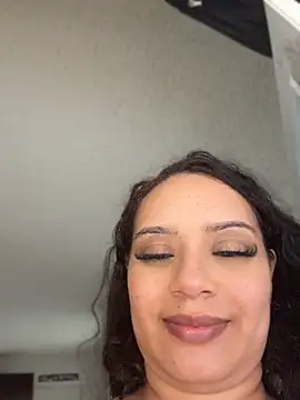 CarmelaAnthony Live XXX-Chat