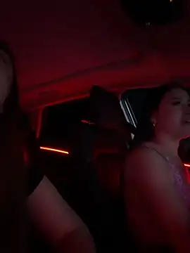 Sara_fun élő XXX-chatje