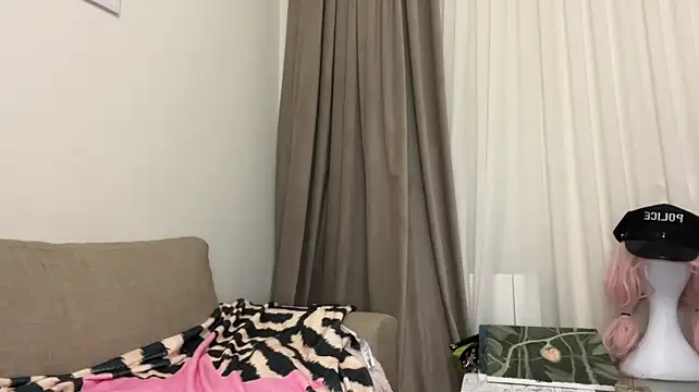 Kelly_Berry__'s Live XXX Chat