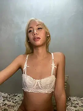 mariannedelaine's Live XXX Chat