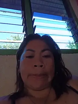 Chat +18 de SweetChubbyMommy_02 ao vivo
