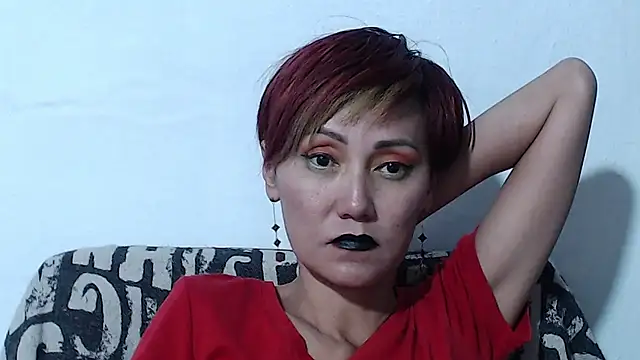 VERYHAPPYWOMANXXX – Live XXX-chat