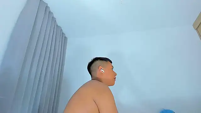 دردشة Austin_Bitch الجنسية المباشرة