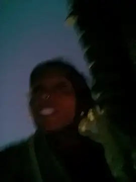 Rinee_suwanee's Live XXX Chat