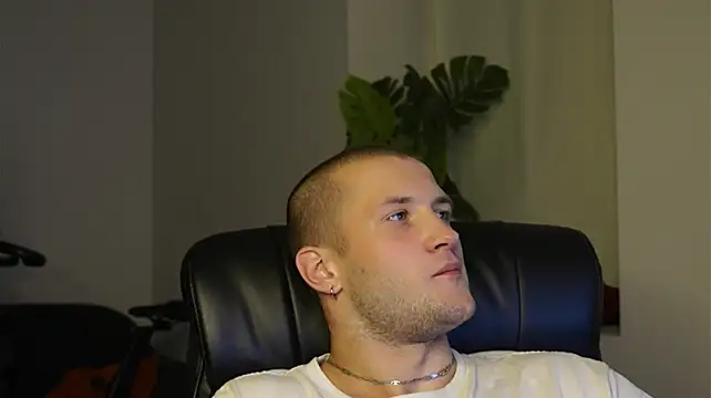 Igor_Wilde – Naživo XXX chat