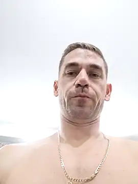 FreeRider111 Chat XXX live