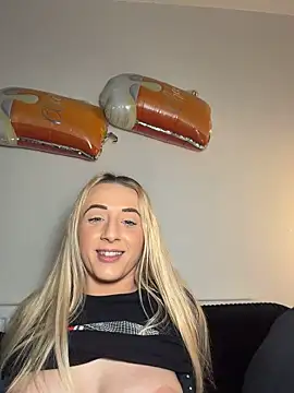 Онлайн чат XXX Strongqueen