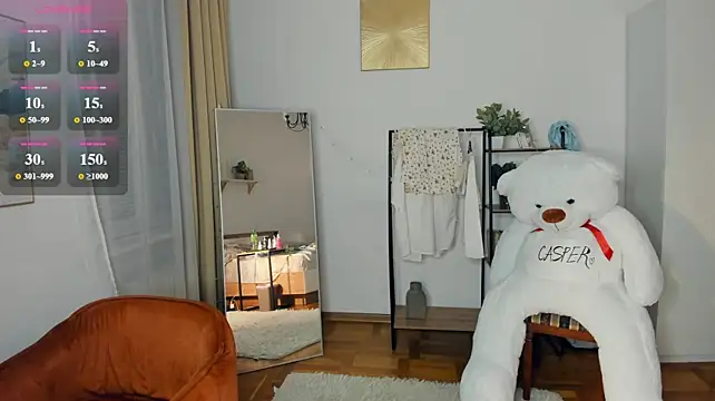 FaaBinaa élő XXX-chatje