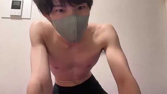 salllan Show in webcam