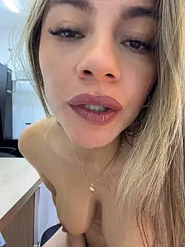alicee16 – webcam-show