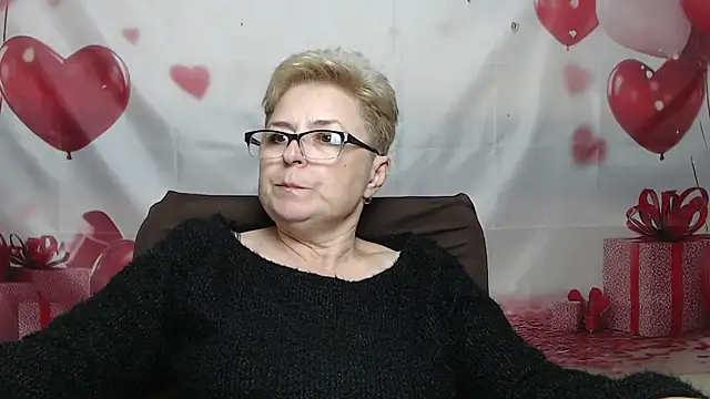 EmiliaGree's Live XXX Chat