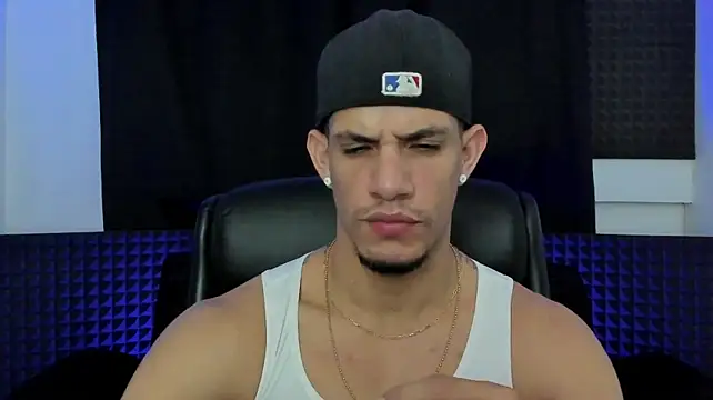 Chat +18 de jhonnysnow17 ao vivo