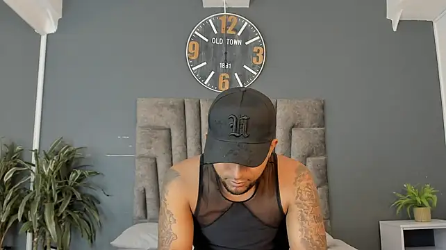 Czat XXX na żywo – Robin_Rief