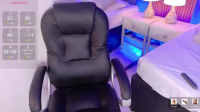 SamyBlonde XXX чат на живо