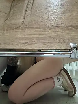 LollyPollly - TAKE OFF SHORTS FROM POLLY