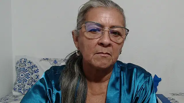 دردشة candy_mature_ الجنسية المباشرة