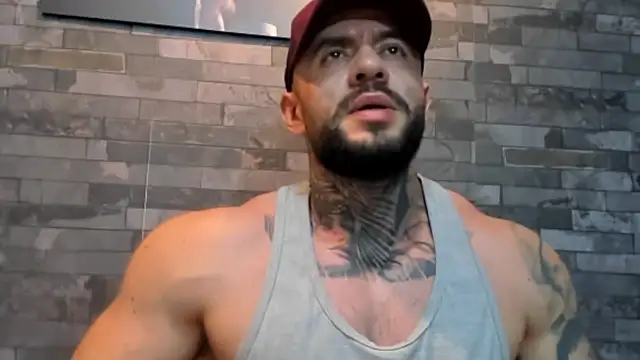 BruceDallas Live XXX-Chat
