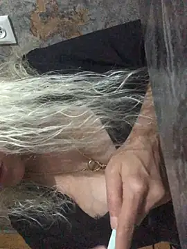 AlevNaz Adlı Modelin Canlı XXX Sohbeti