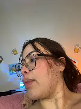Lizzy_R's Live XXX Chat