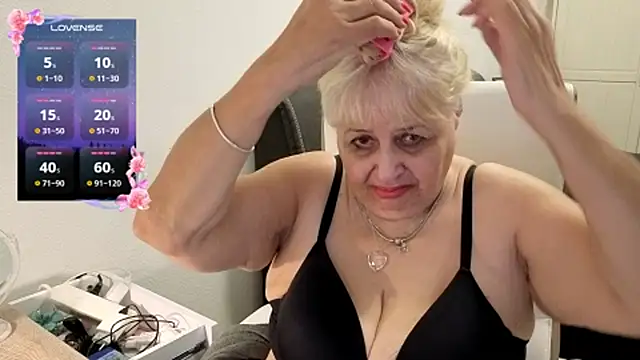 SusiLifeXXX Chat XXX in diretta