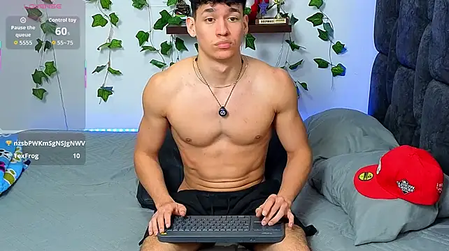Czat XXX na żywo – Luke_Muscle