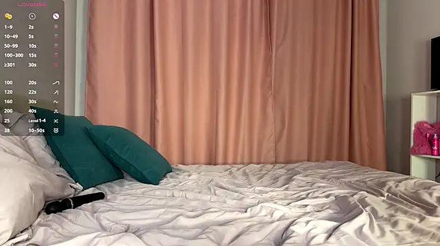 LunaHuurt – Live XXX-chat