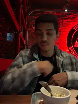 WavyAlloy30's Live XXX Chat
