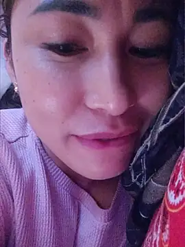 Filipina_Desire Adlı Modelin Canlı XXX Sohbeti
