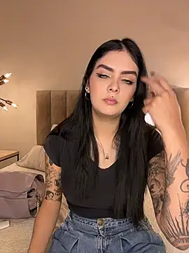 AliceRitter Chat XXX in diretta