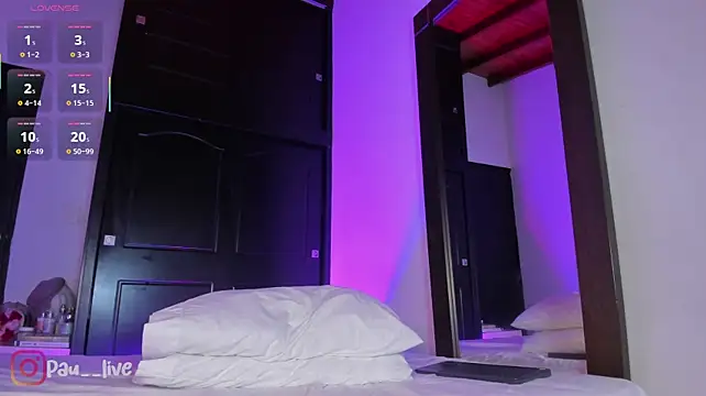 pau_live Adlı Modelin Canlı XXX Sohbeti