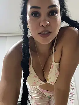 Chatroom XXX en direct de FOX_LATINA