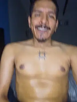 Chat +18 de Gooner_Slave ao vivo